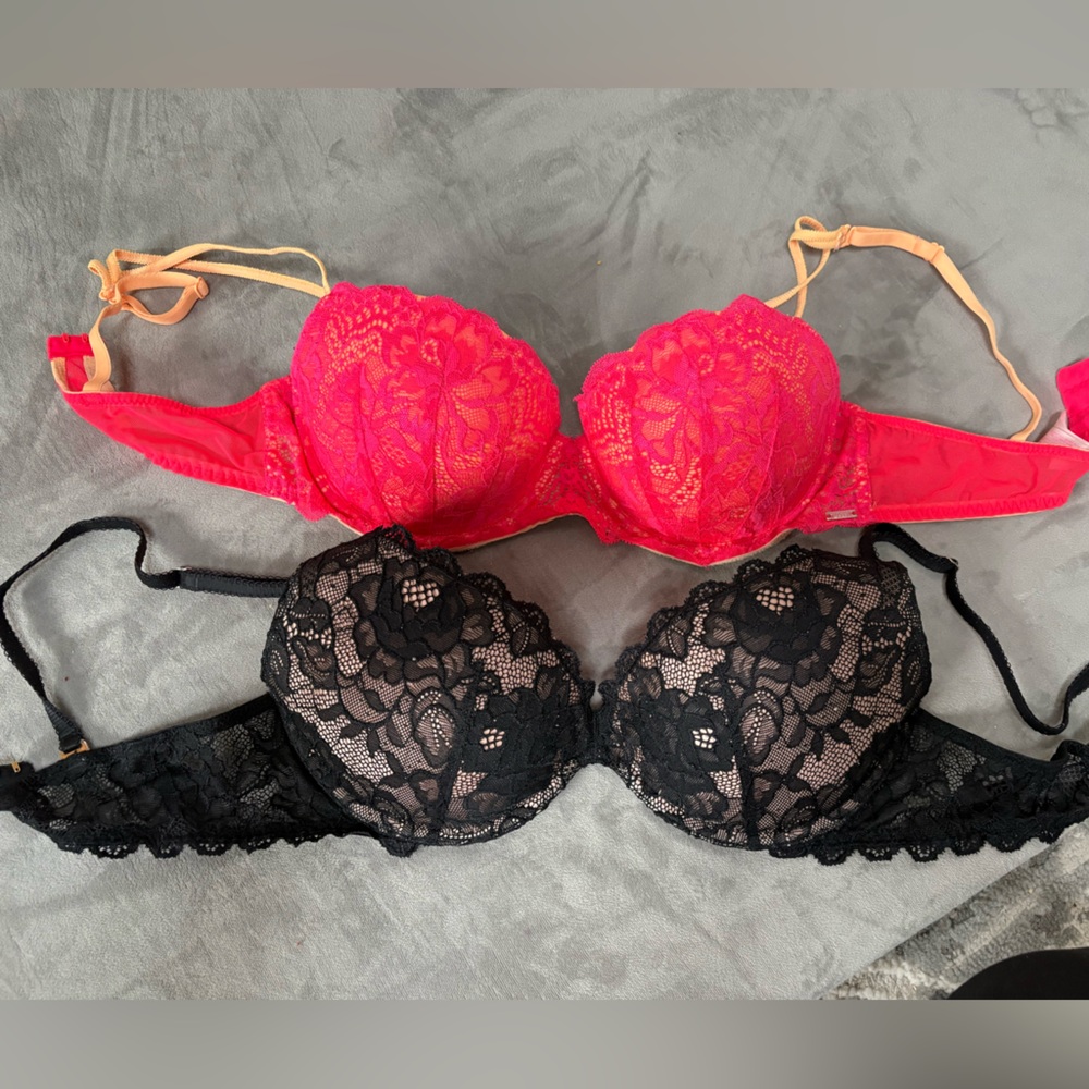 Victoria's Secret Lace Bra Duo - Black & Pink